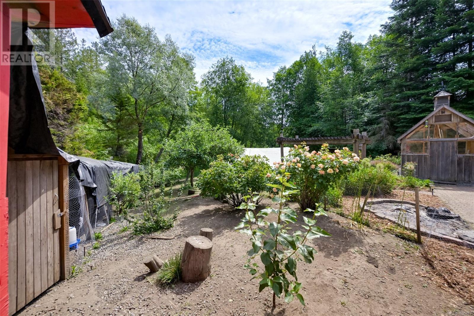 3529 Dougan Dr, Cobble Hill