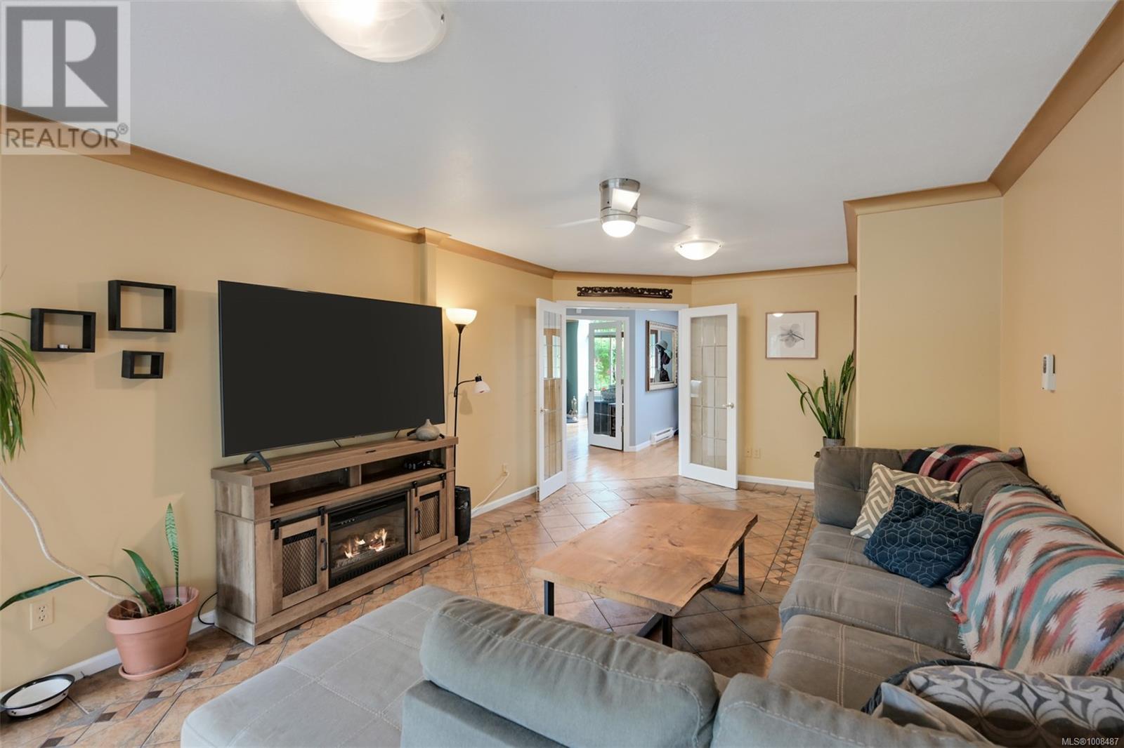 3529 Dougan Dr, Cobble Hill