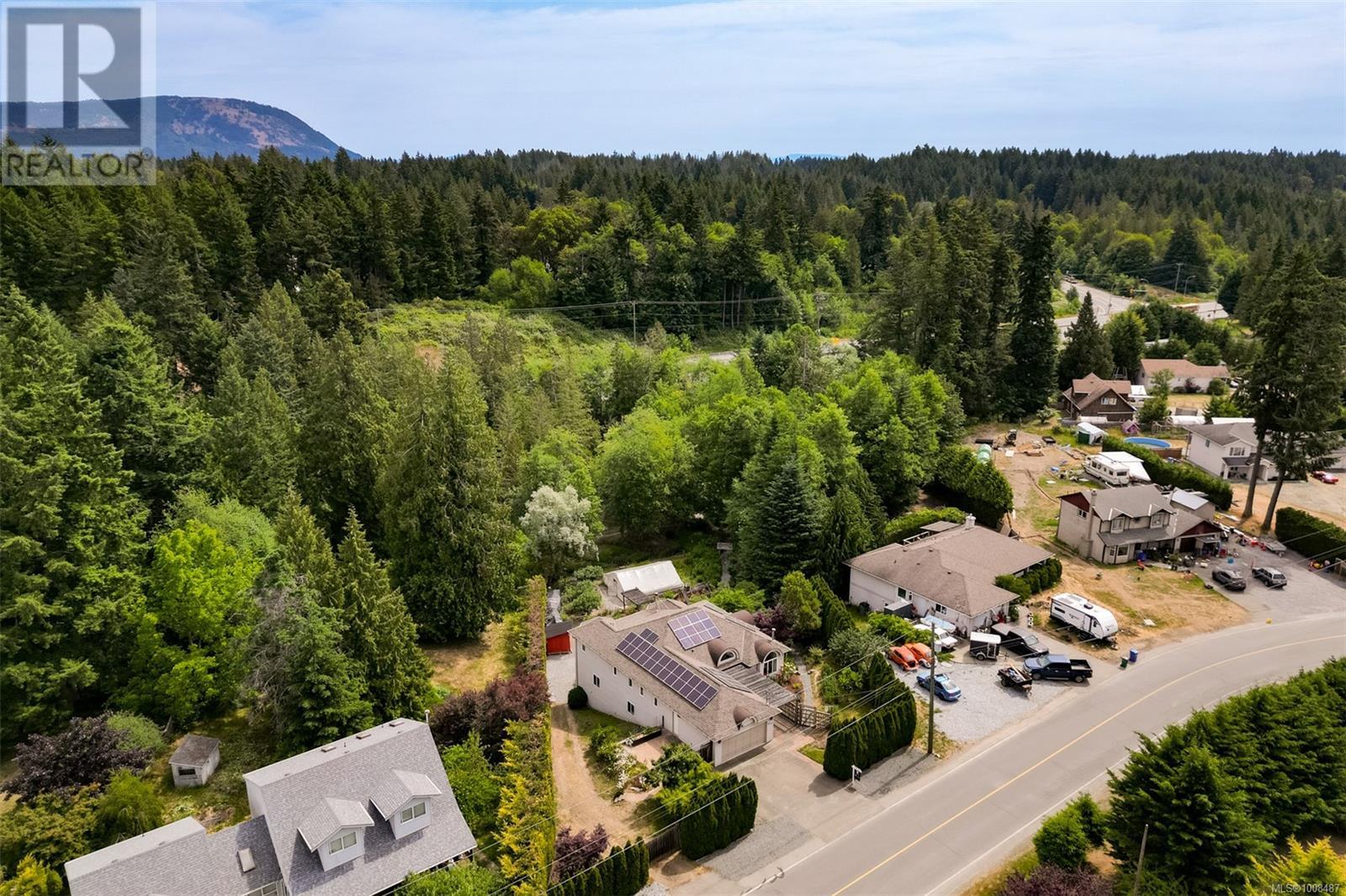 3529 Dougan Dr, Cobble Hill
