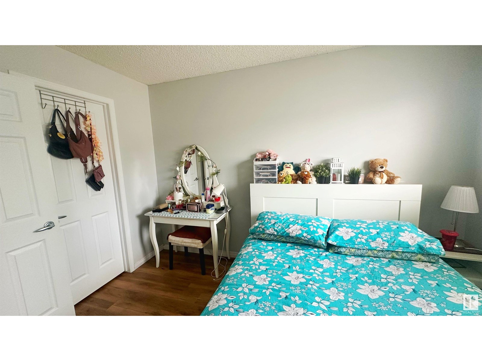 Photo 14 of 613 83 St Sw, Edmonton AB