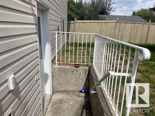 Photo 8 of 613 83 St Sw, Edmonton AB