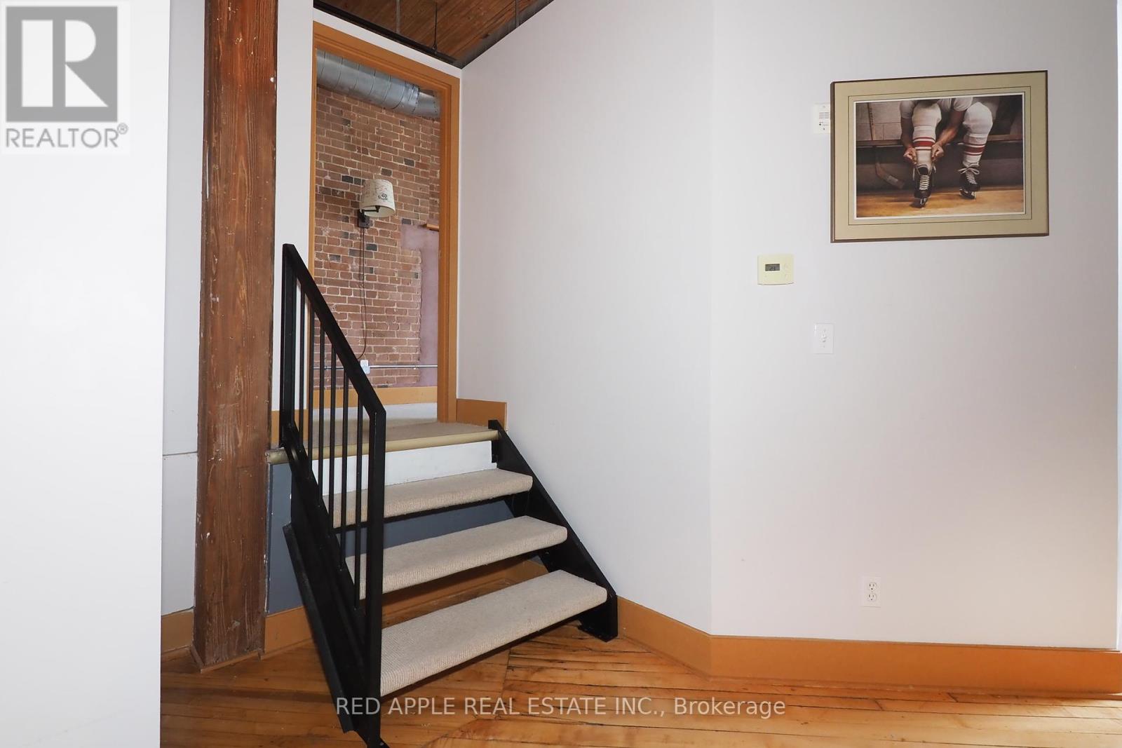 Photo 21 of 121 26 Ontario Street, Guelph ON
