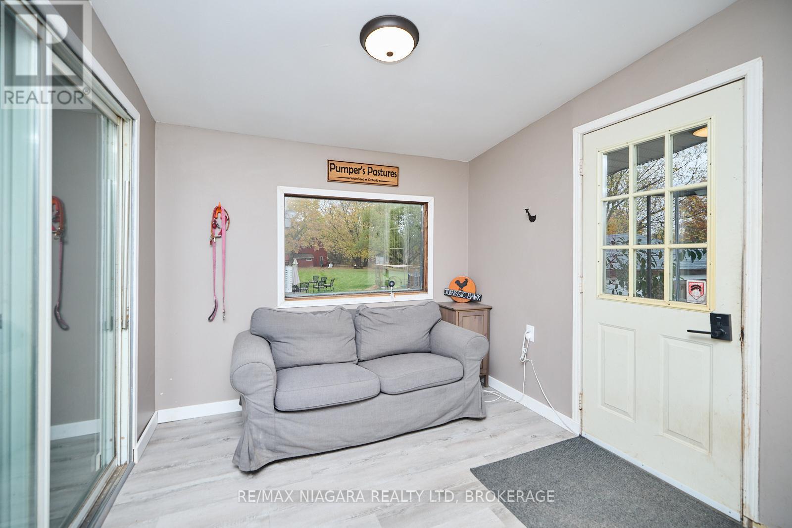 Photo 17 of 40252 Forks Road, Wainfleet ON
