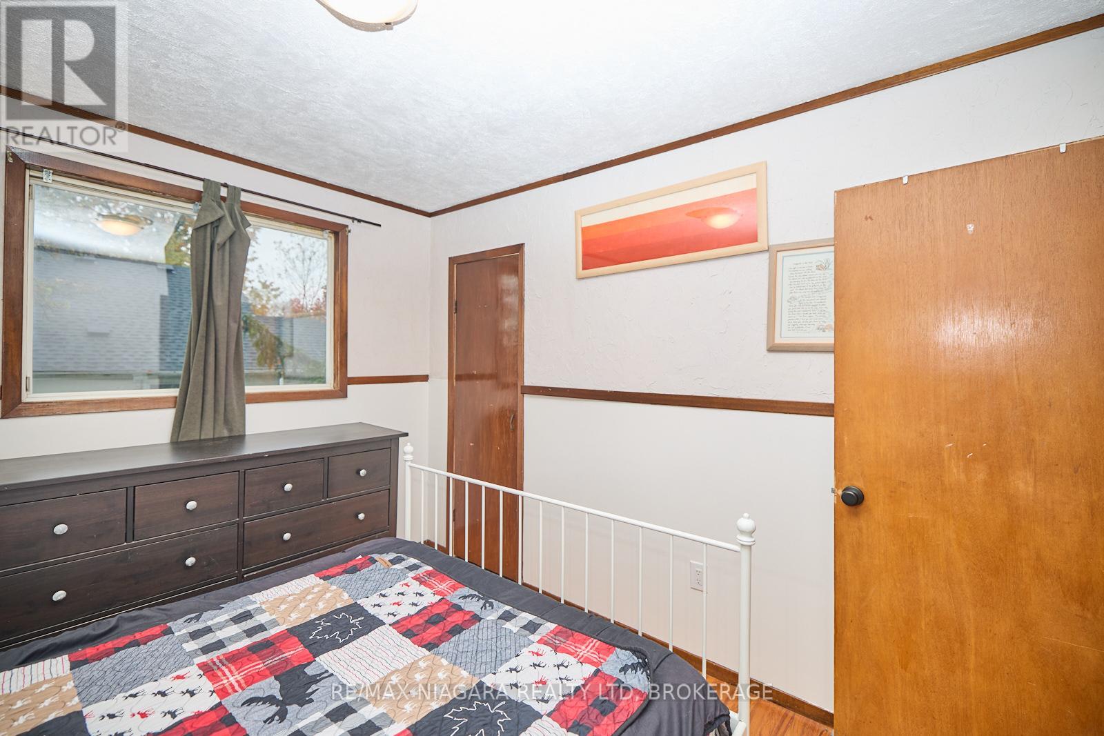 Photo 21 of 40252 Forks Road, Wainfleet ON
