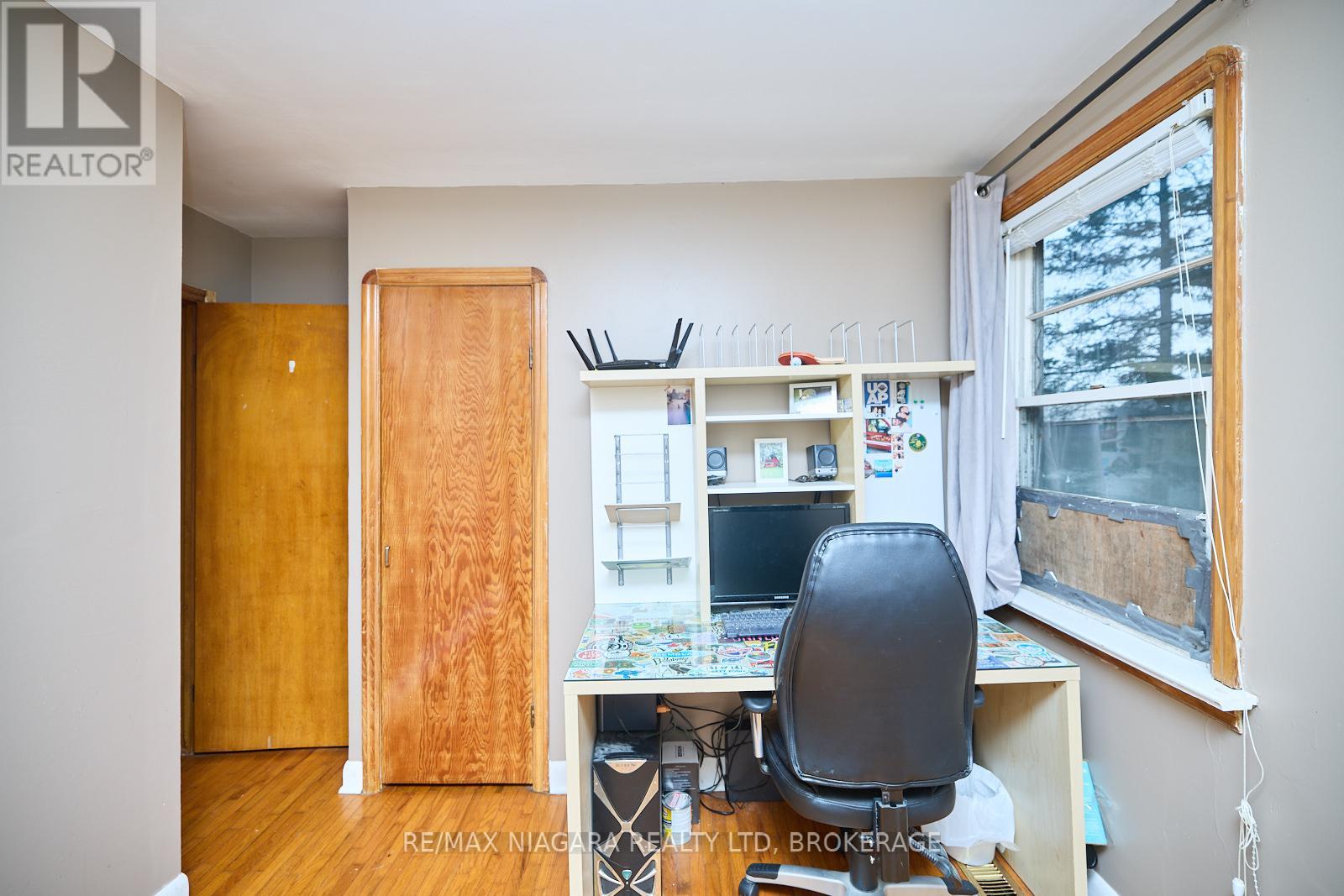Photo 24 of 40252 Forks Road, Wainfleet ON