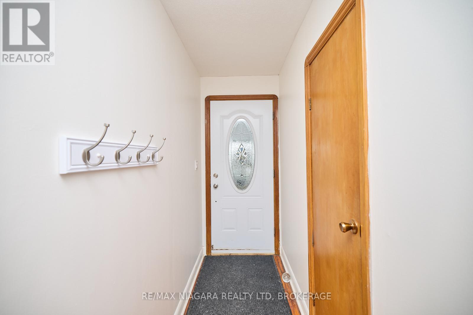 Photo 26 of 40252 Forks Road, Wainfleet ON