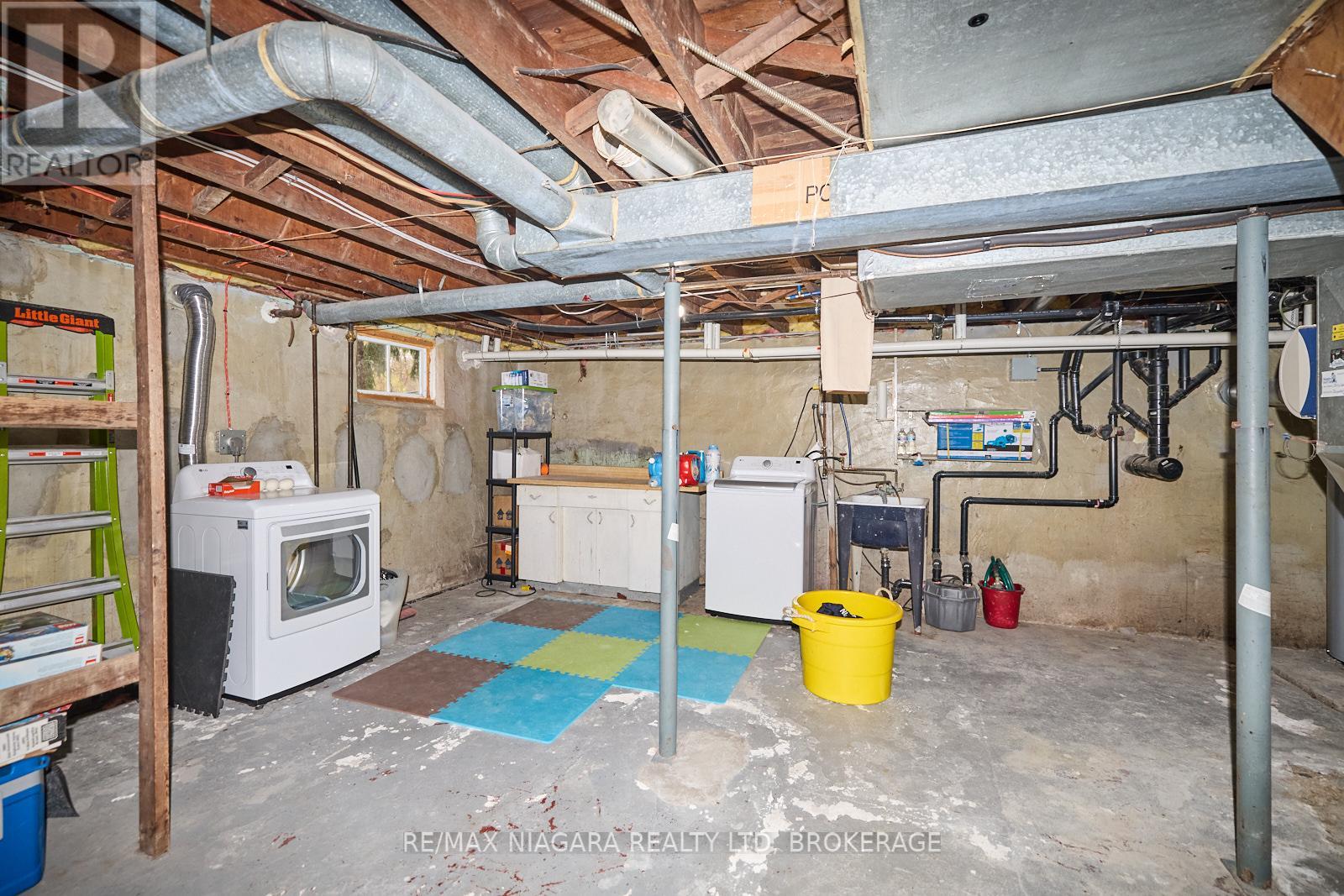 Photo 28 of 40252 Forks Road, Wainfleet ON
