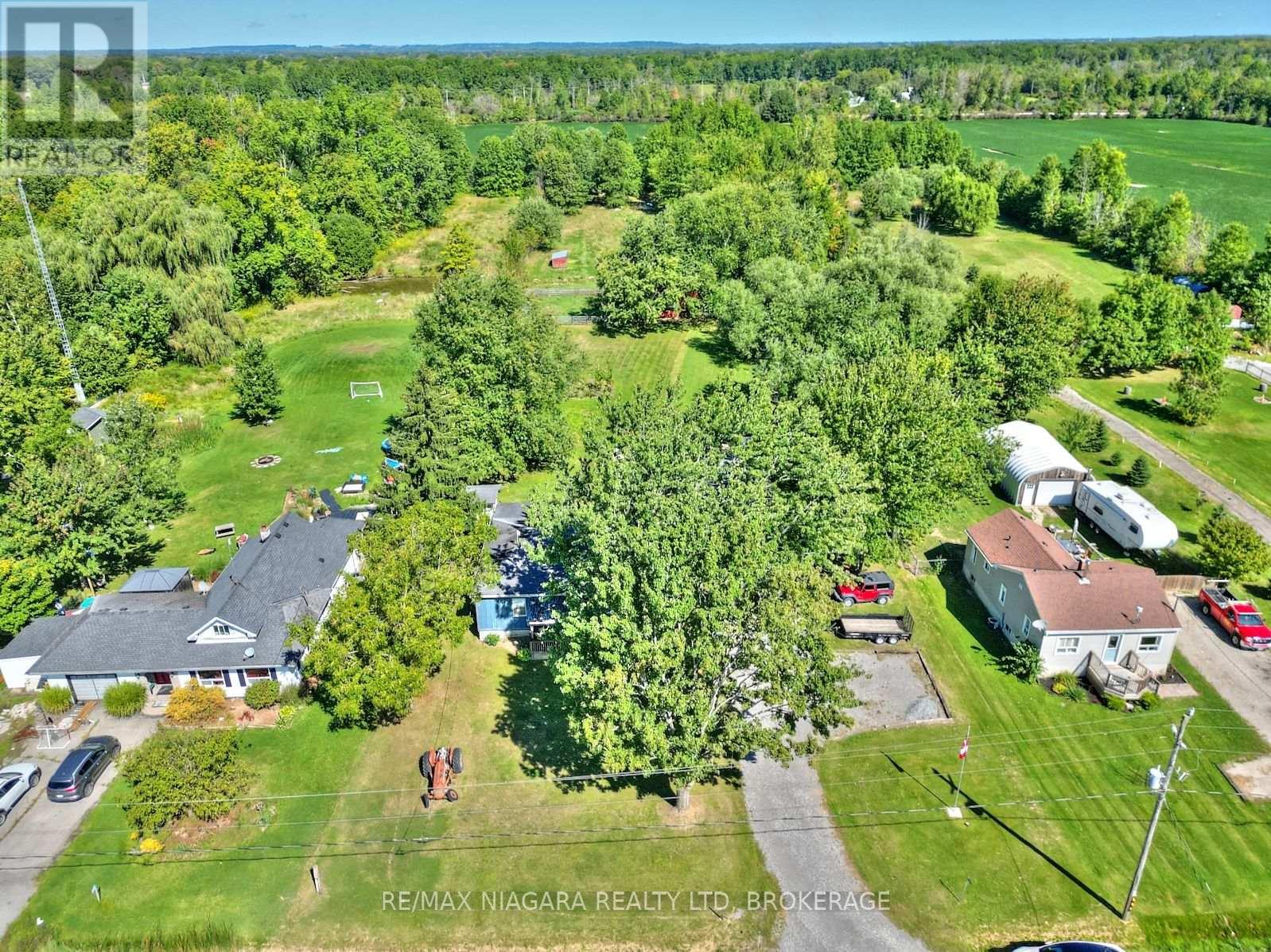Photo 37 of 40252 Forks Road, Wainfleet ON
