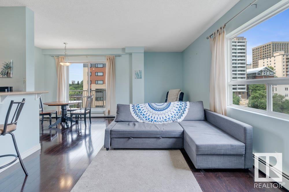 Photo 12 of 802 9707 105 St Nw, Edmonton AB