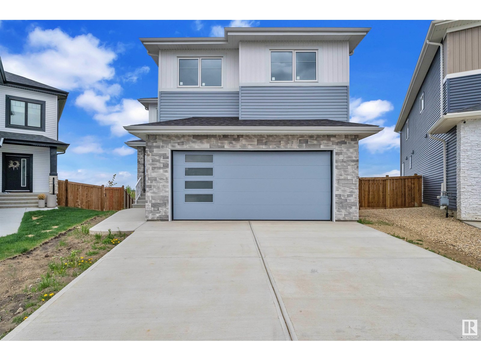 Photo 1 of 324 Aston Cl, Leduc AB