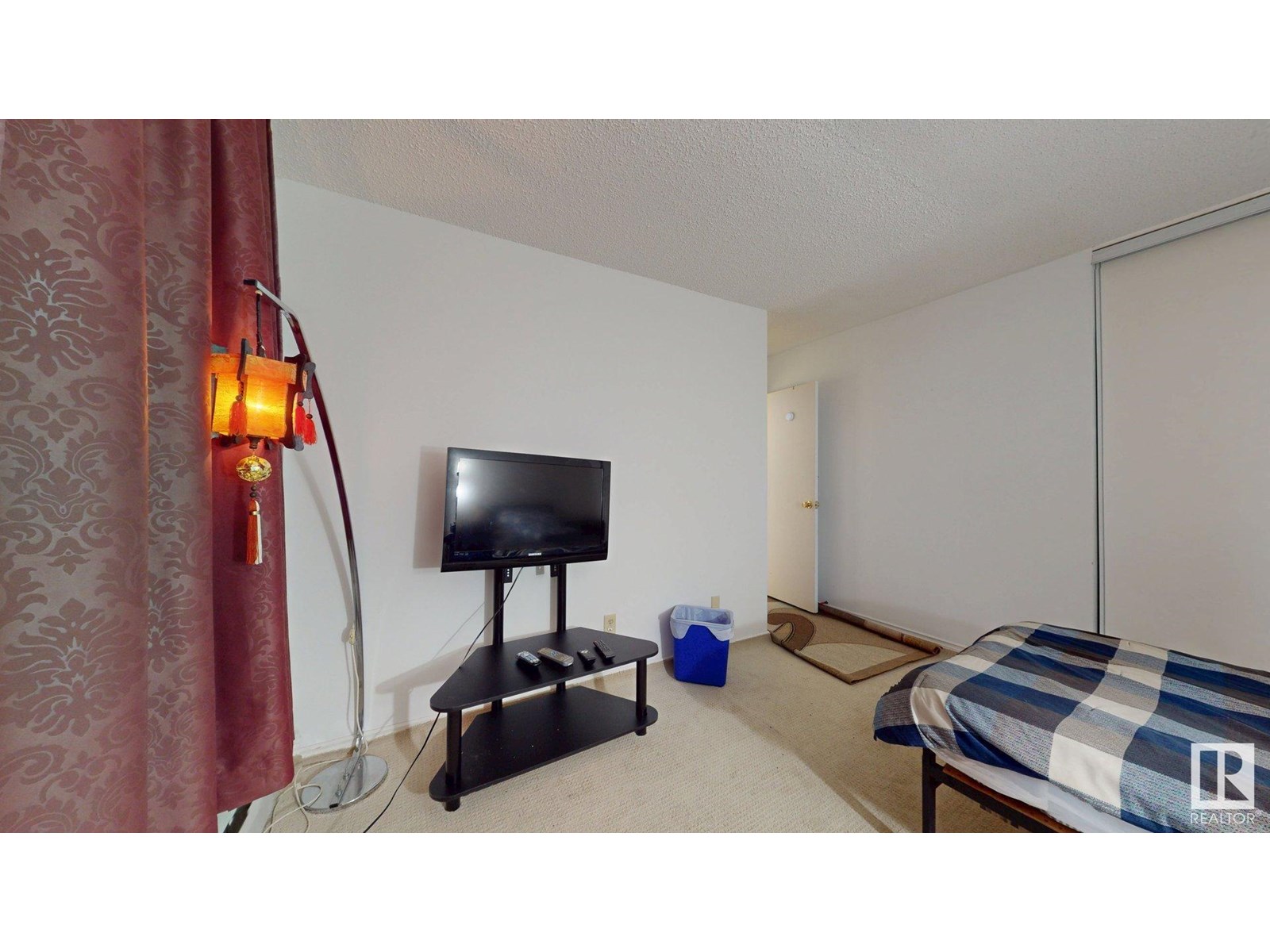 Photo 20 of 203 9028 Jasper Av Nw, Edmonton AB