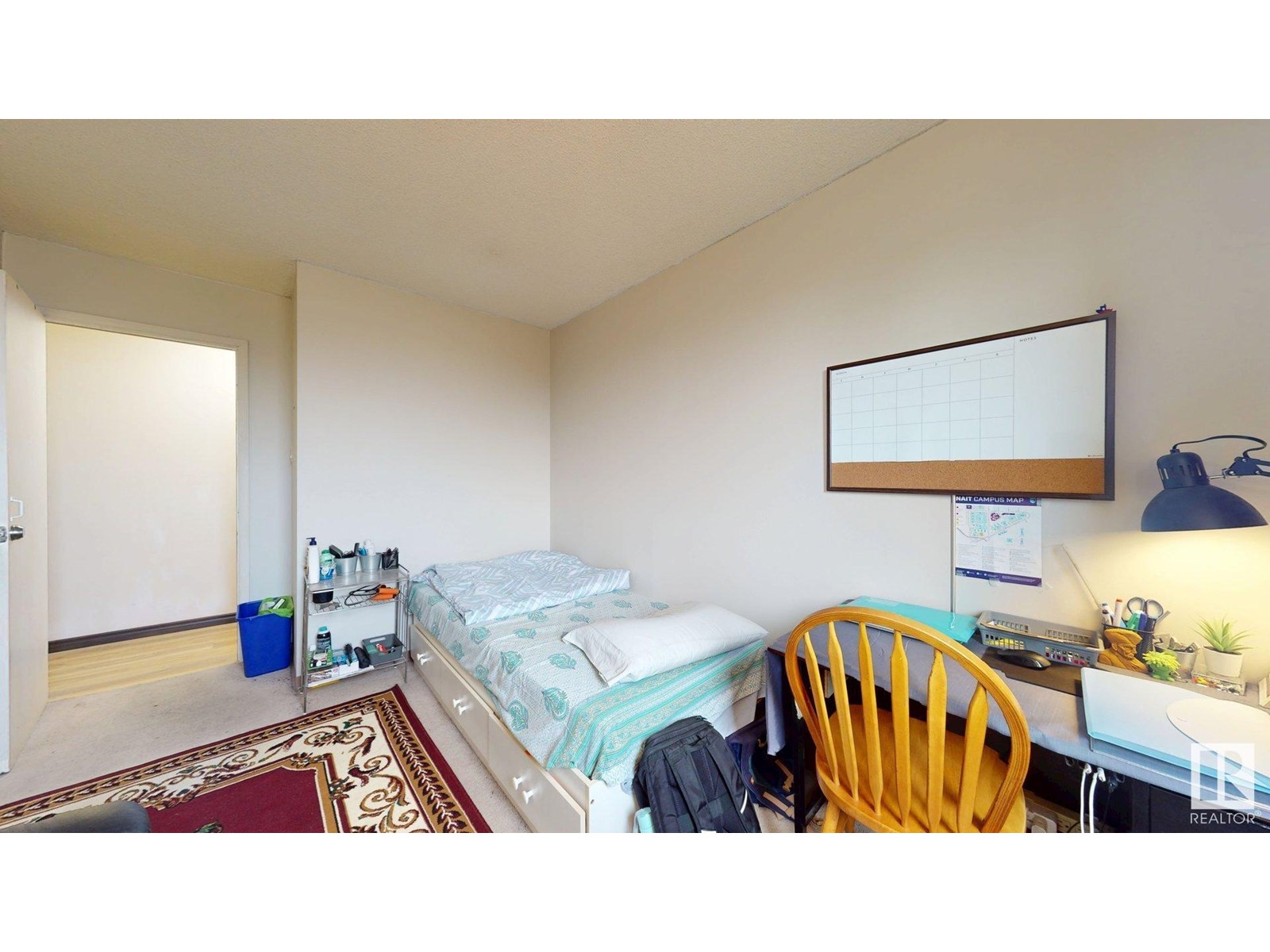 Photo 17 of 203 9028 Jasper Av Nw, Edmonton AB