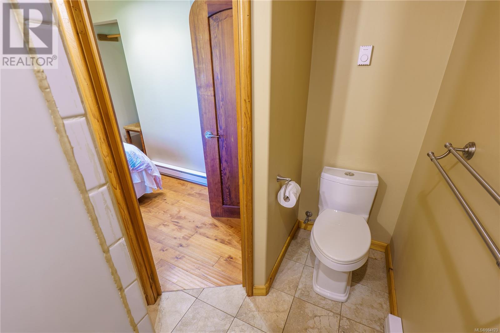 316 Leighton Way, Tofino