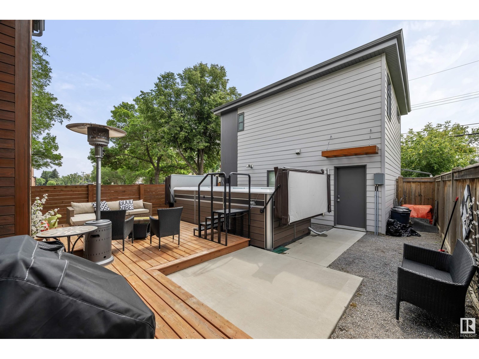 Photo 57 of 9803 74 Av Nw, Edmonton AB