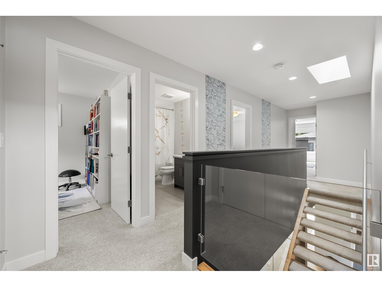 Photo 27 of 9803 74 Av Nw, Edmonton AB