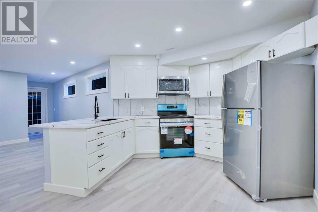 Single Family House for Sale in  Woodbriar Circle SW Woodbine Calgary 