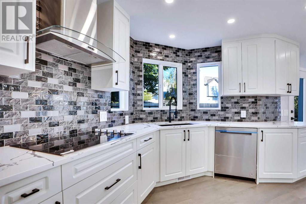 Single Family House for Sale in  Woodbriar Circle SW Woodbine Calgary 