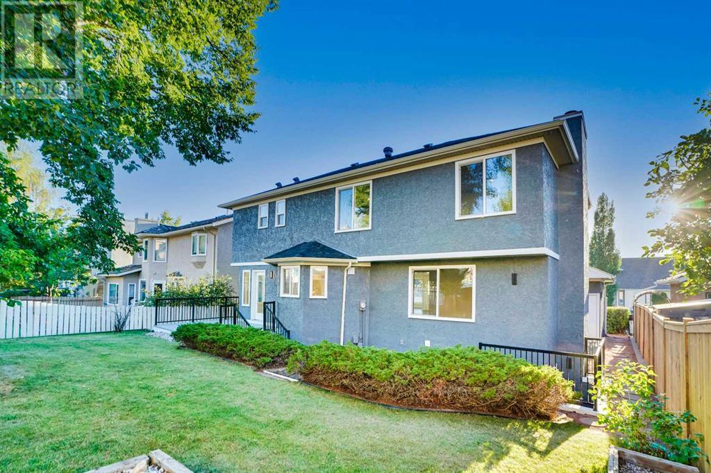 Single Family House for Sale in  Woodbriar Circle SW Woodbine Calgary 