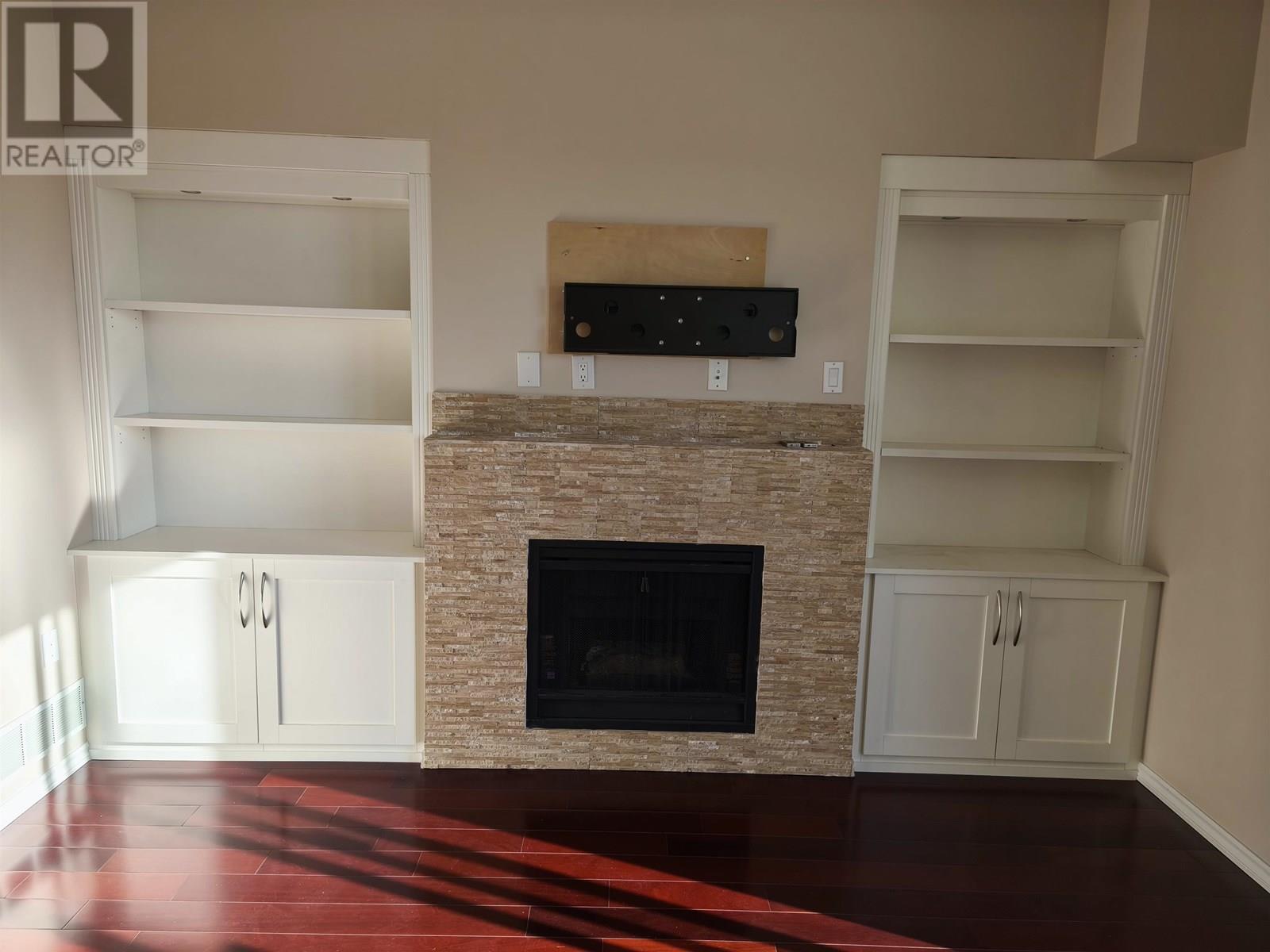 Photo 5 of 2 6588 Barnard Drive, Richmond BC