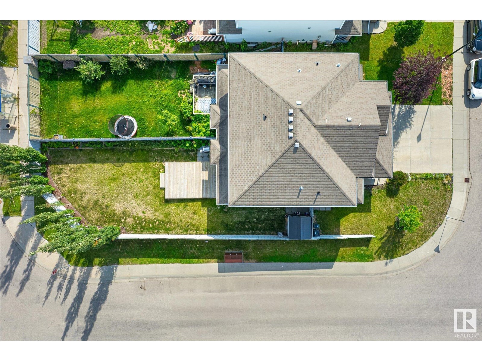 Photo 4 of 17130 7 A Av Sw, Edmonton AB