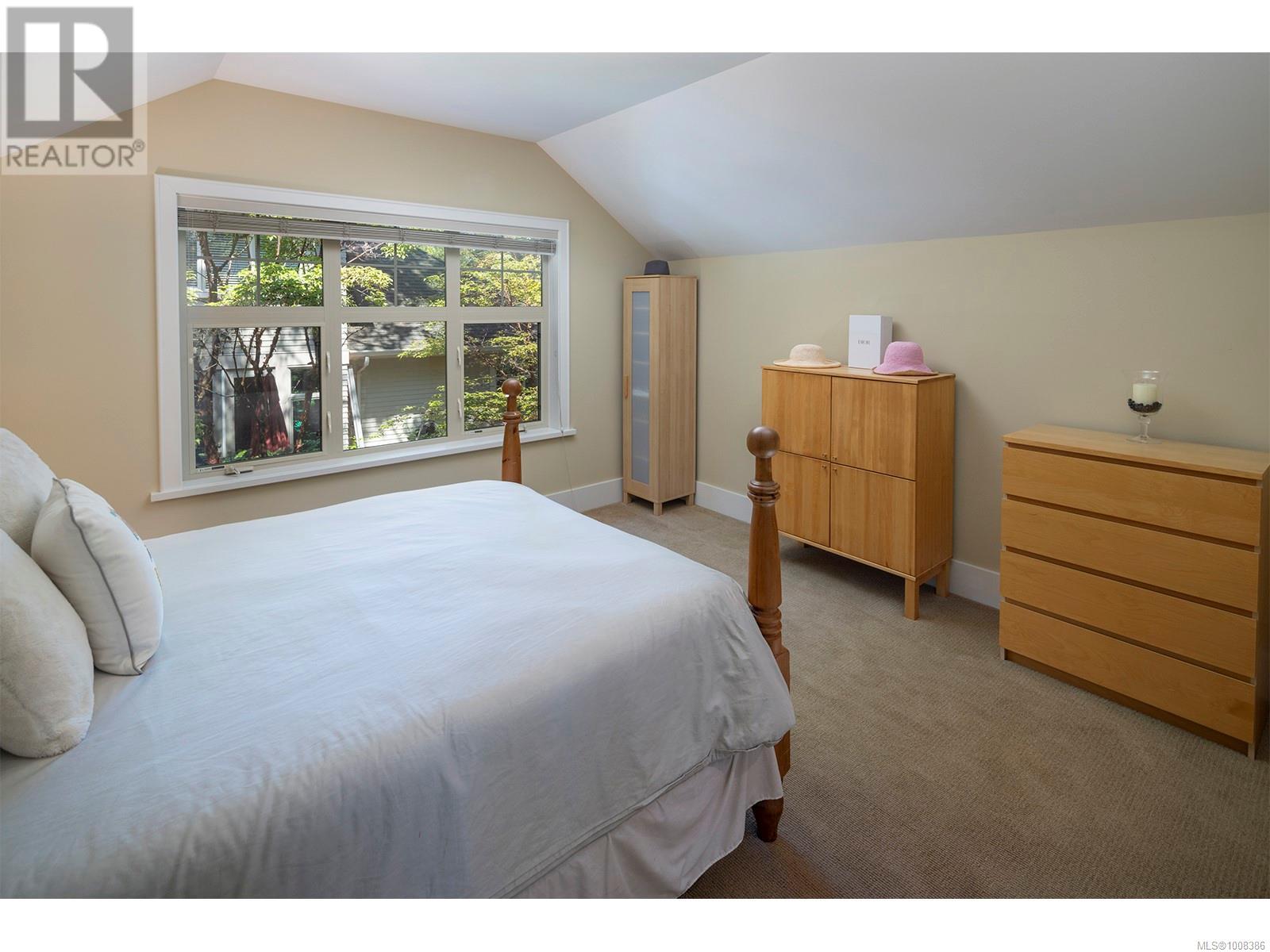 1267 Oceanwood Lane, Saanich