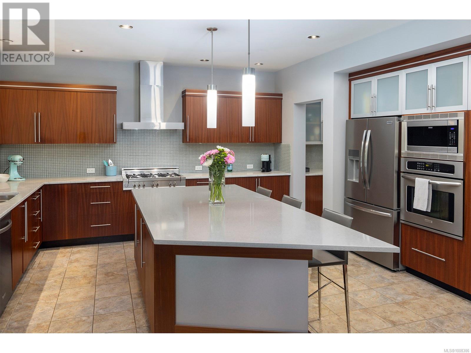 1267 Oceanwood Lane, Saanich