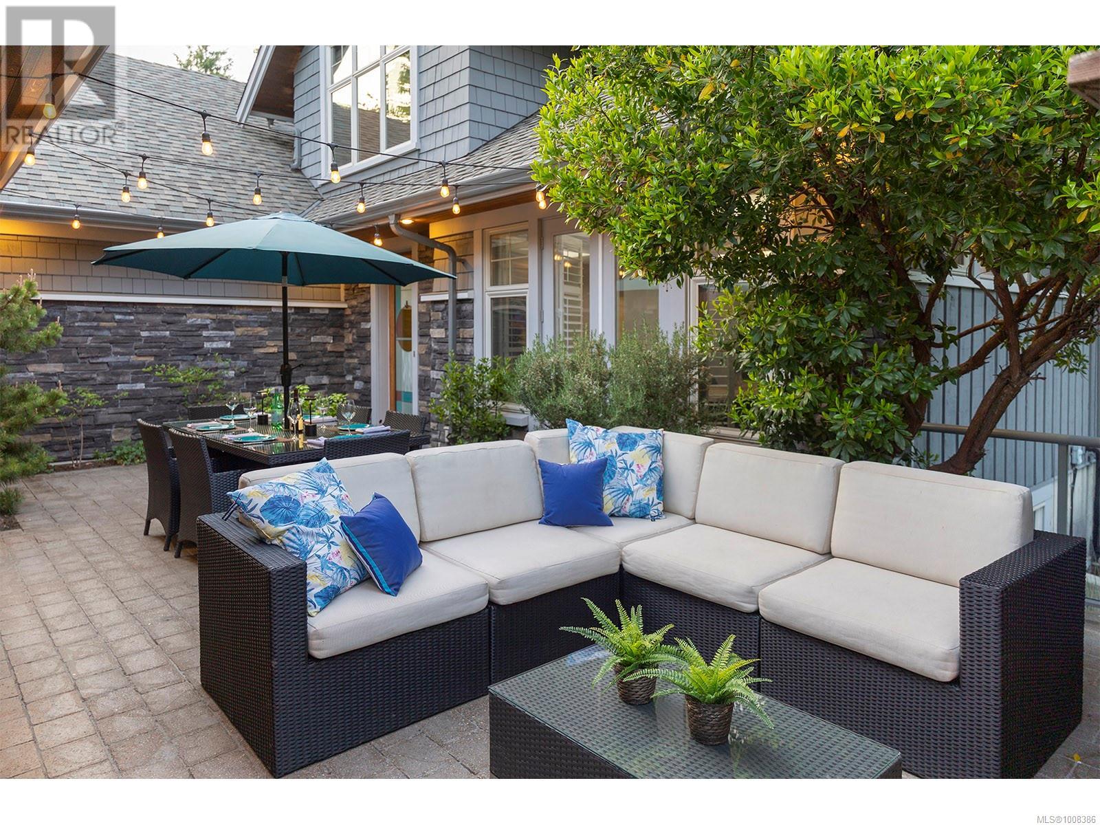 1267 Oceanwood Lane, Saanich