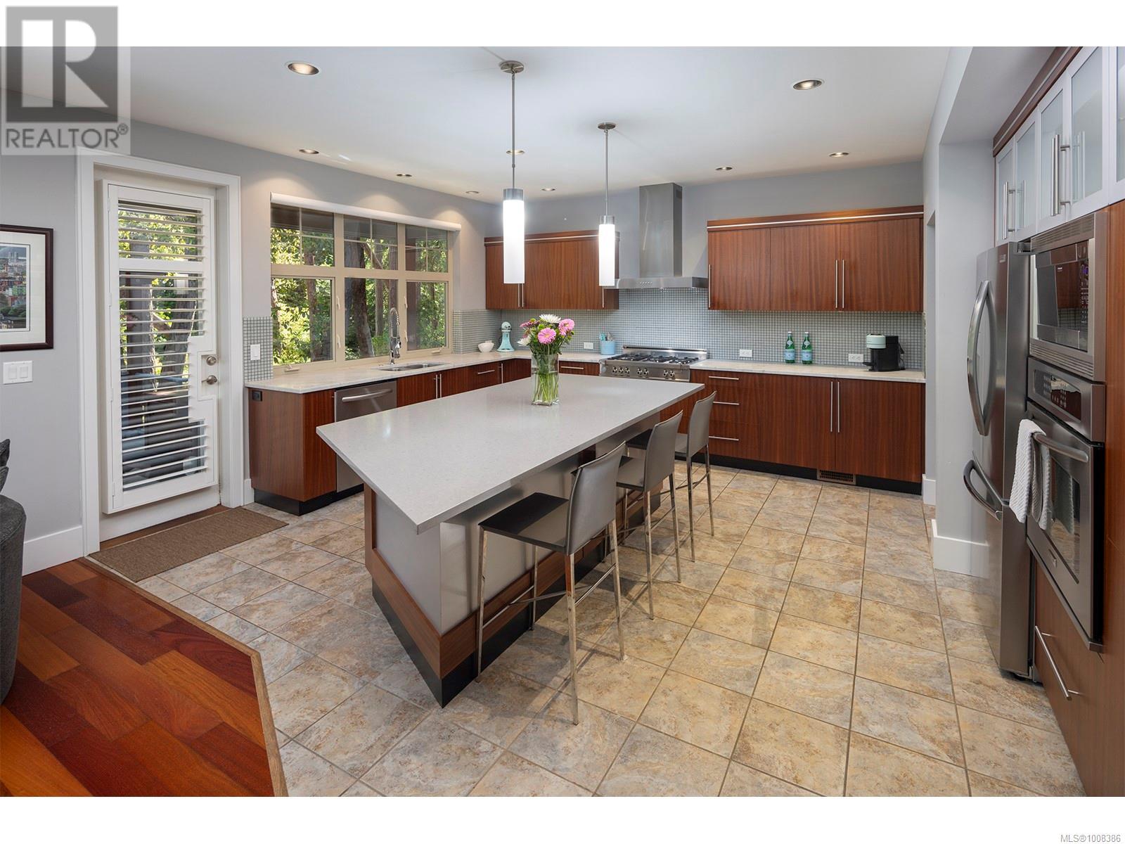 1267 Oceanwood Lane, Saanich