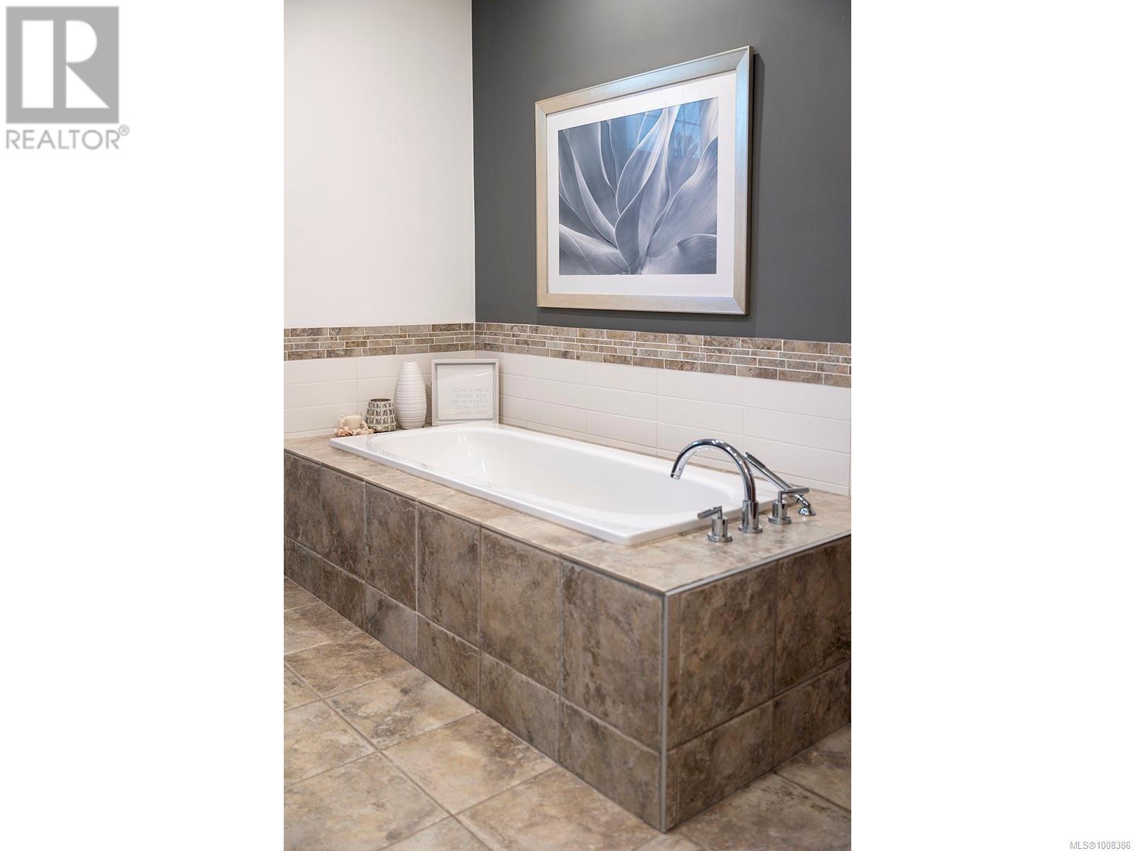 1267 Oceanwood Lane, Saanich