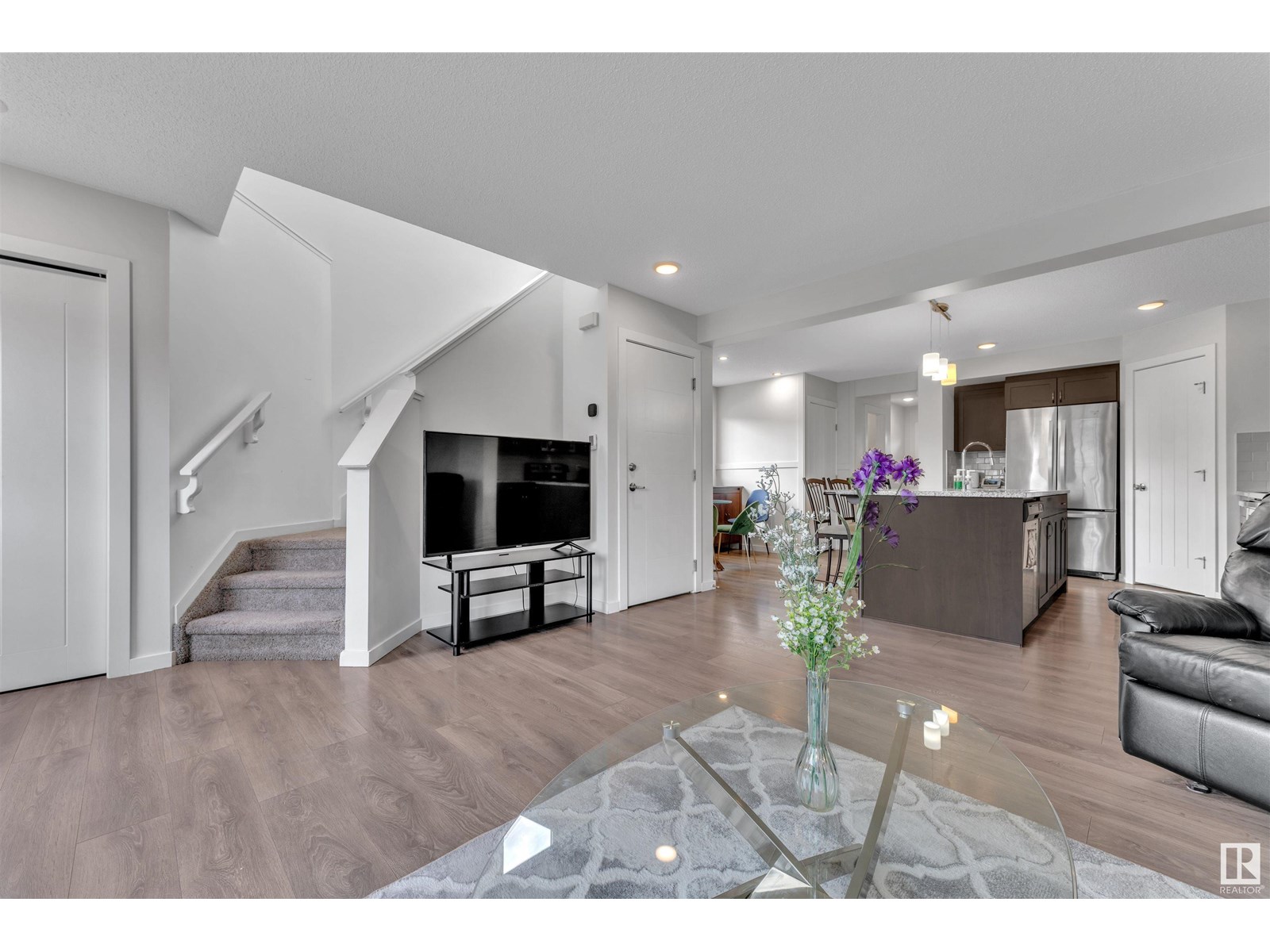 Photo 27 of 16035 12 Av Sw, Edmonton AB