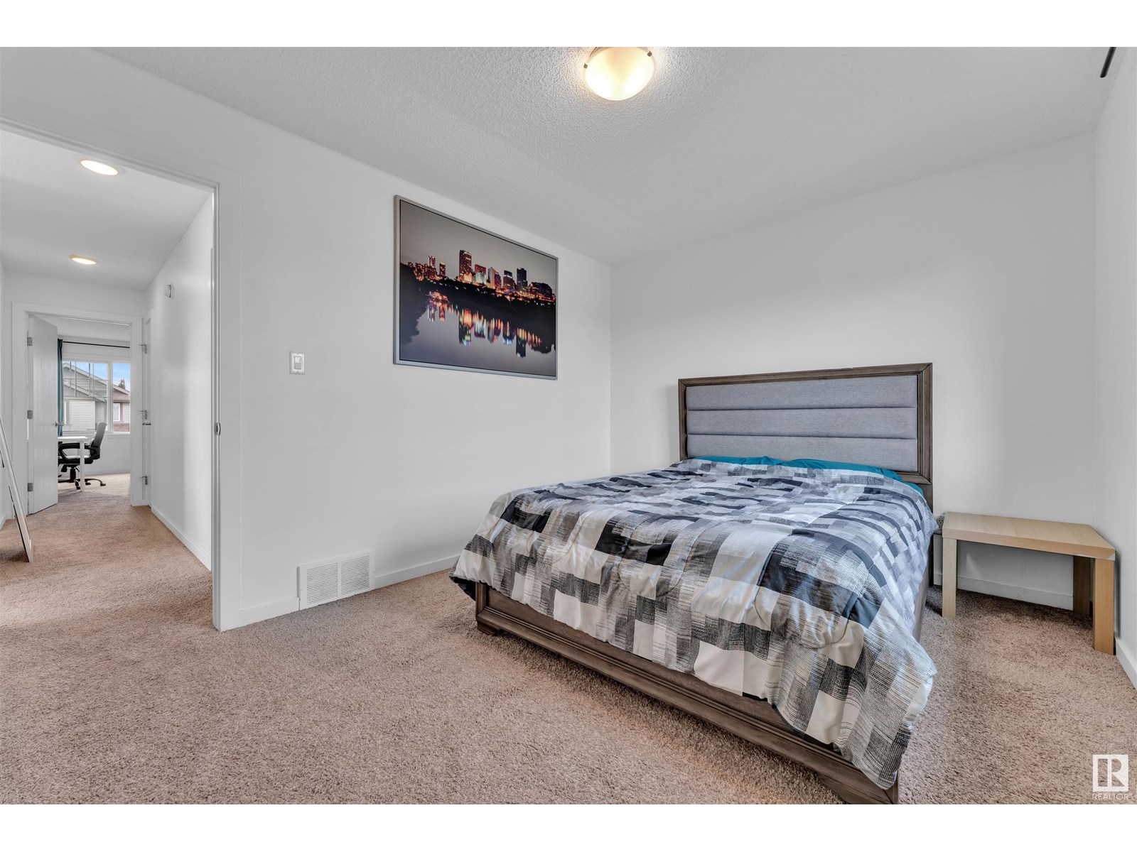 Photo 34 of 16035 12 Av Sw, Edmonton AB