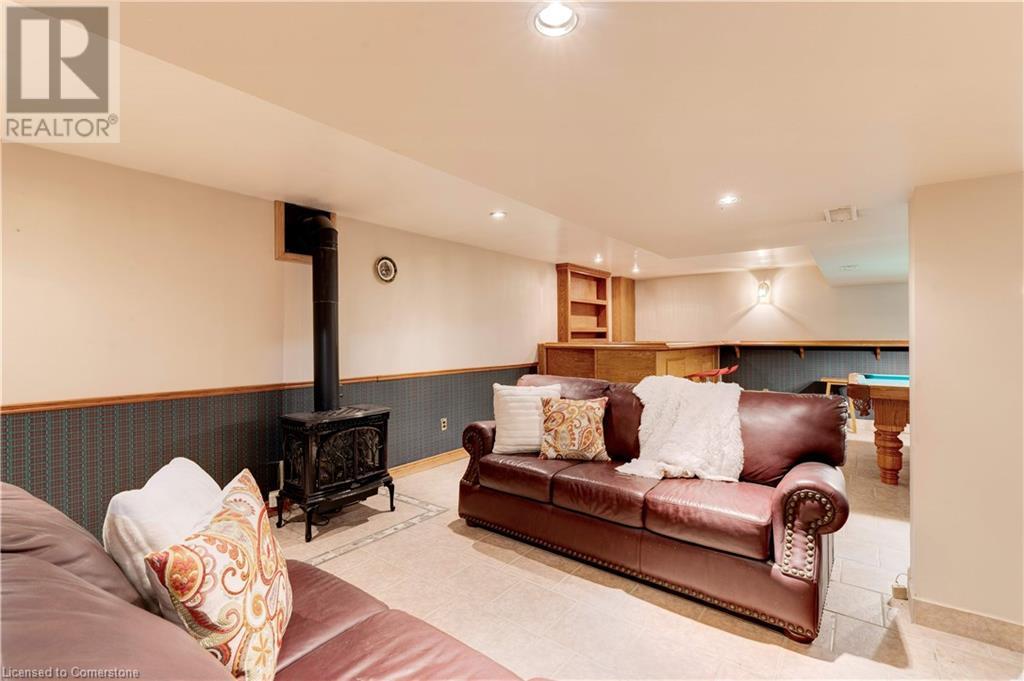Photo 21 of 224 Glenholme Avenue, Stoney Creek ON