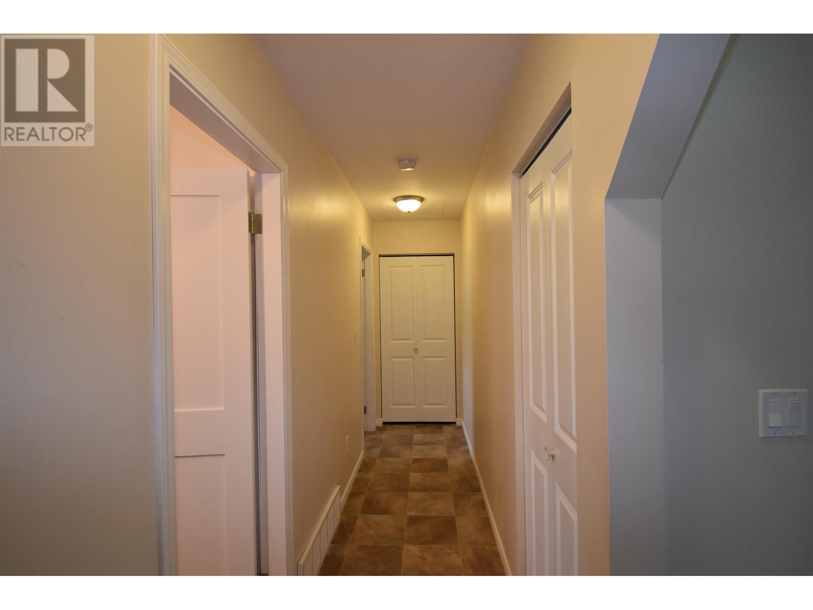4815 STRATHERN ROAD, Hazelton
