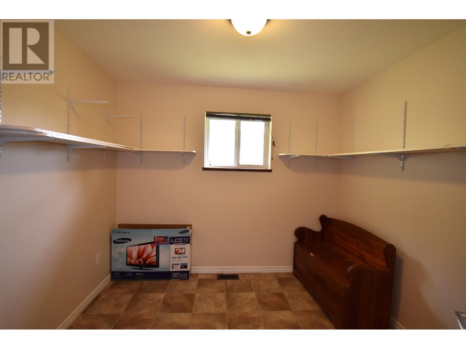 4815 STRATHERN ROAD, Hazelton