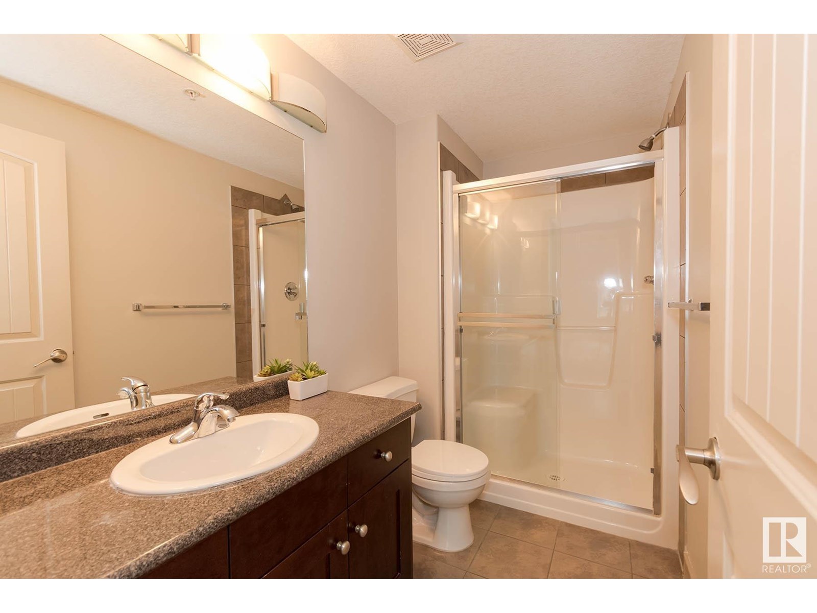 Photo 19 of 205 4415 48 St, Leduc AB