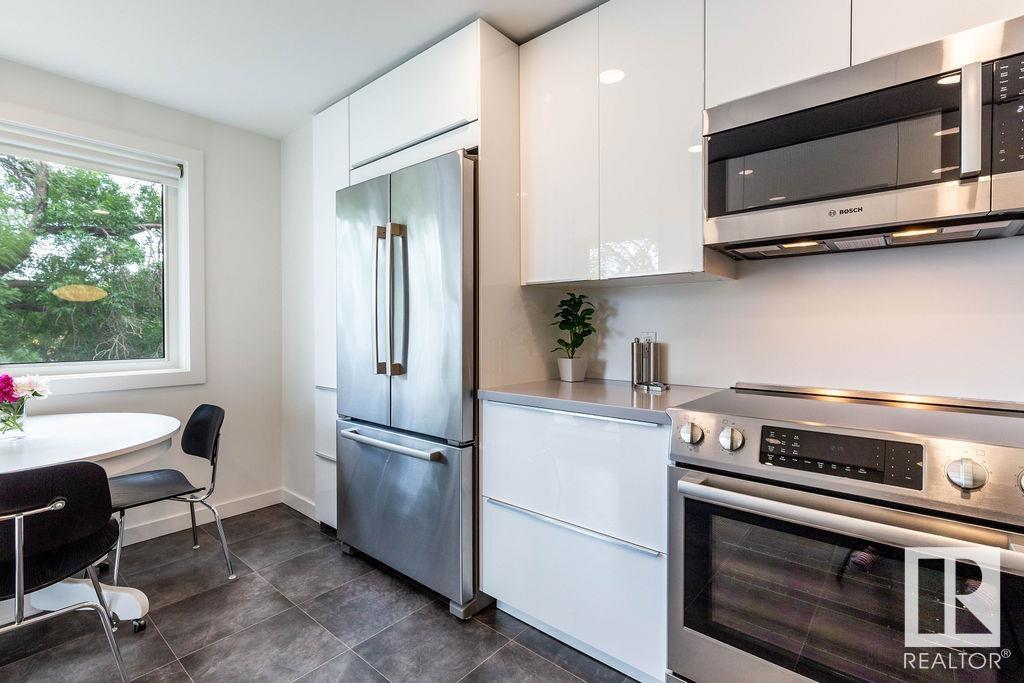 Photo 17 of 203 8728 Gateway Bv Nw, Edmonton AB
