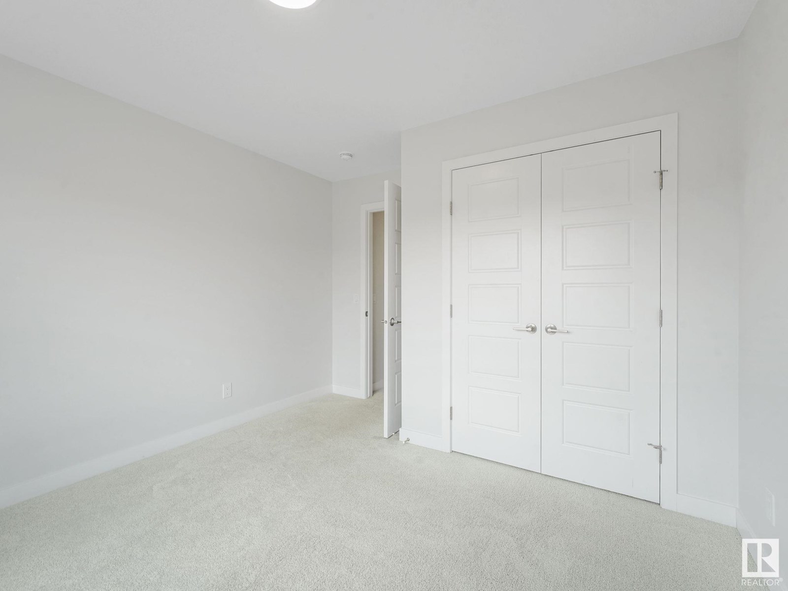 Photo 41 of 4879 Kinney Rd Sw, Edmonton AB