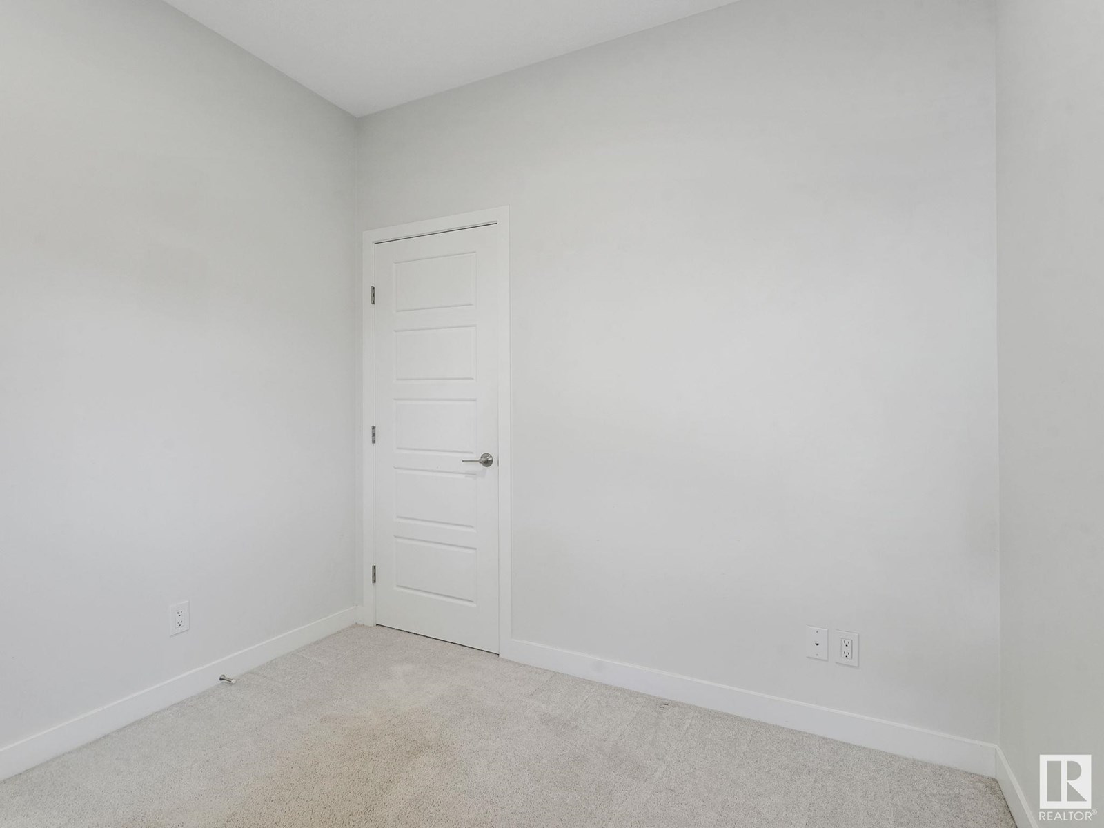 Photo 38 of 4879 Kinney Rd Sw, Edmonton AB