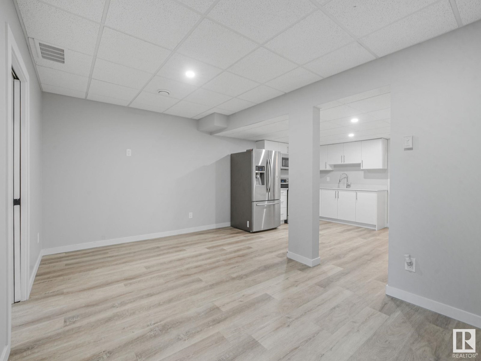 Photo 63 of 4879 Kinney Rd Sw, Edmonton AB