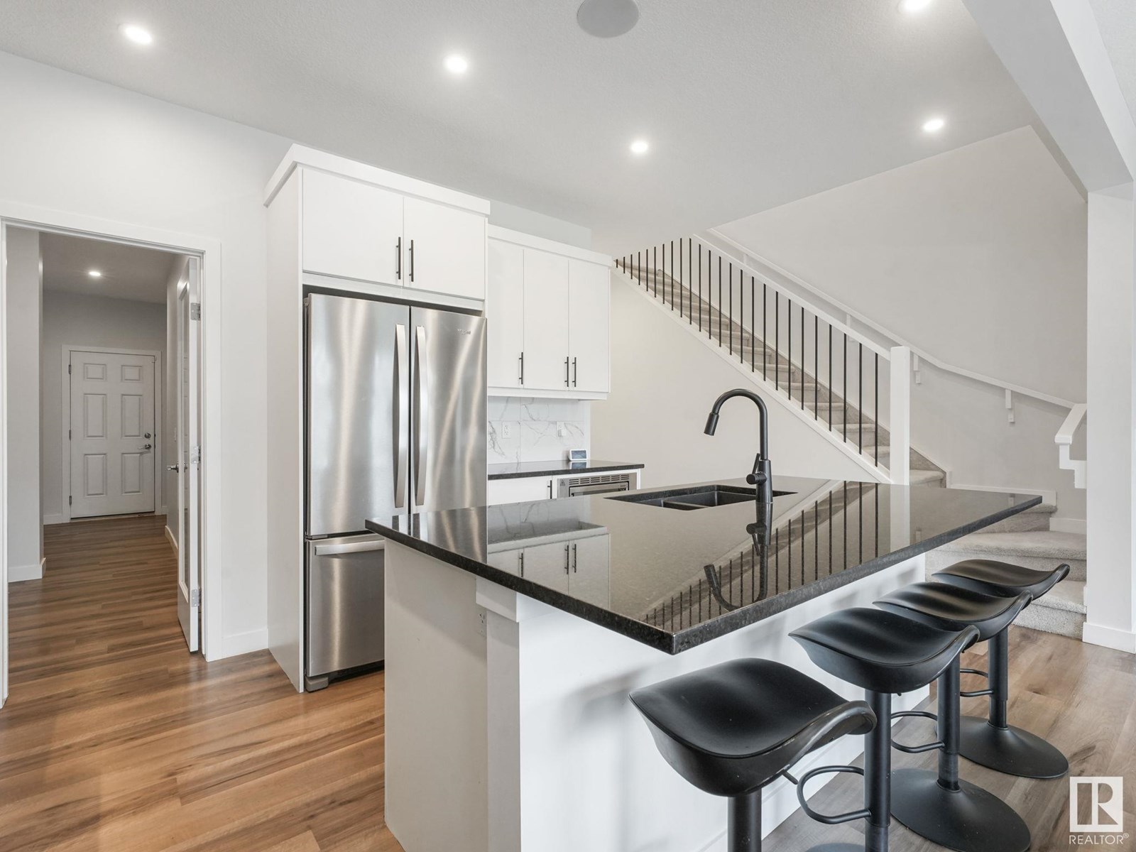 Photo 31 of 4879 Kinney Rd Sw, Edmonton AB