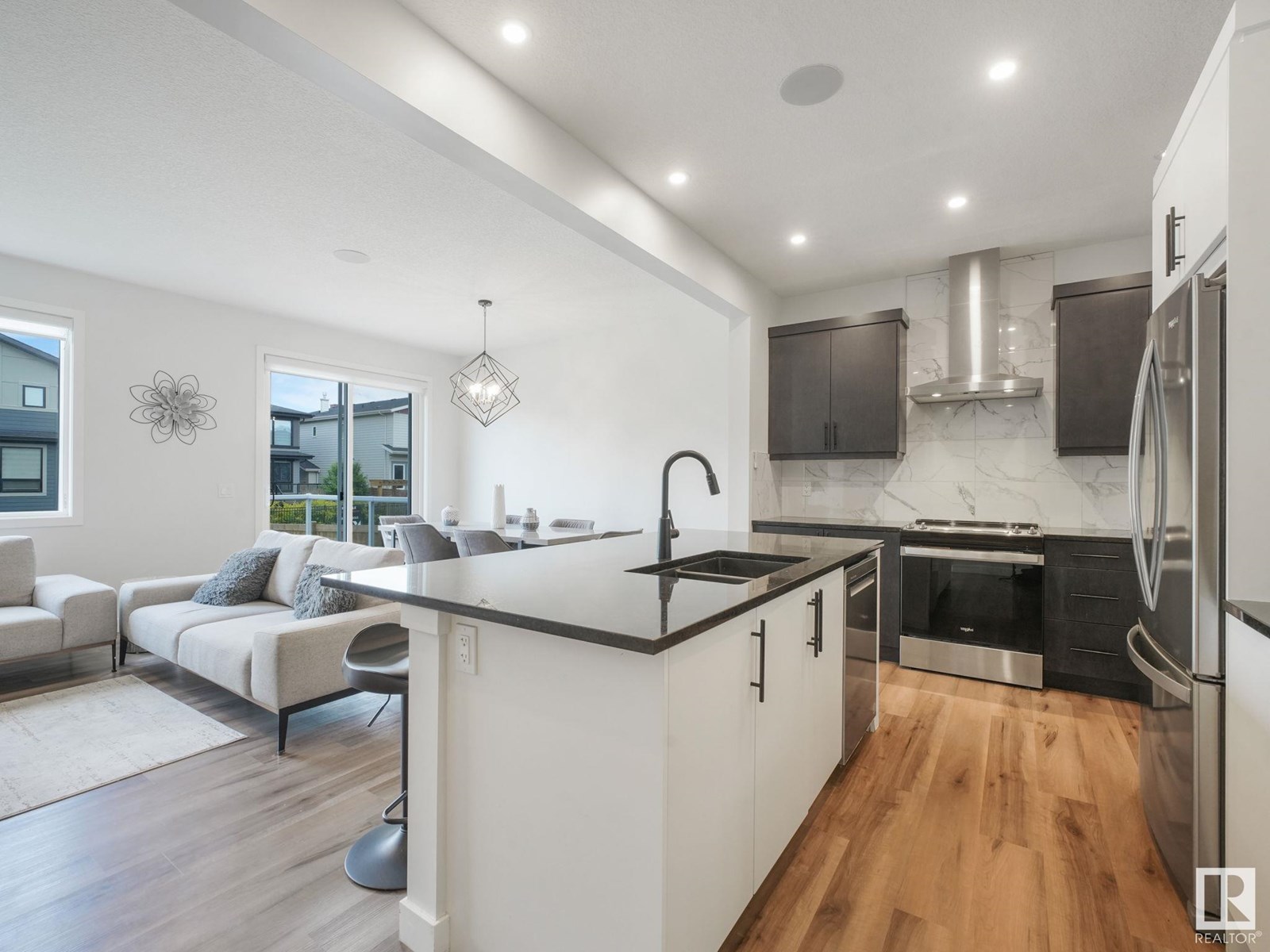 Photo 33 of 4879 Kinney Rd Sw, Edmonton AB