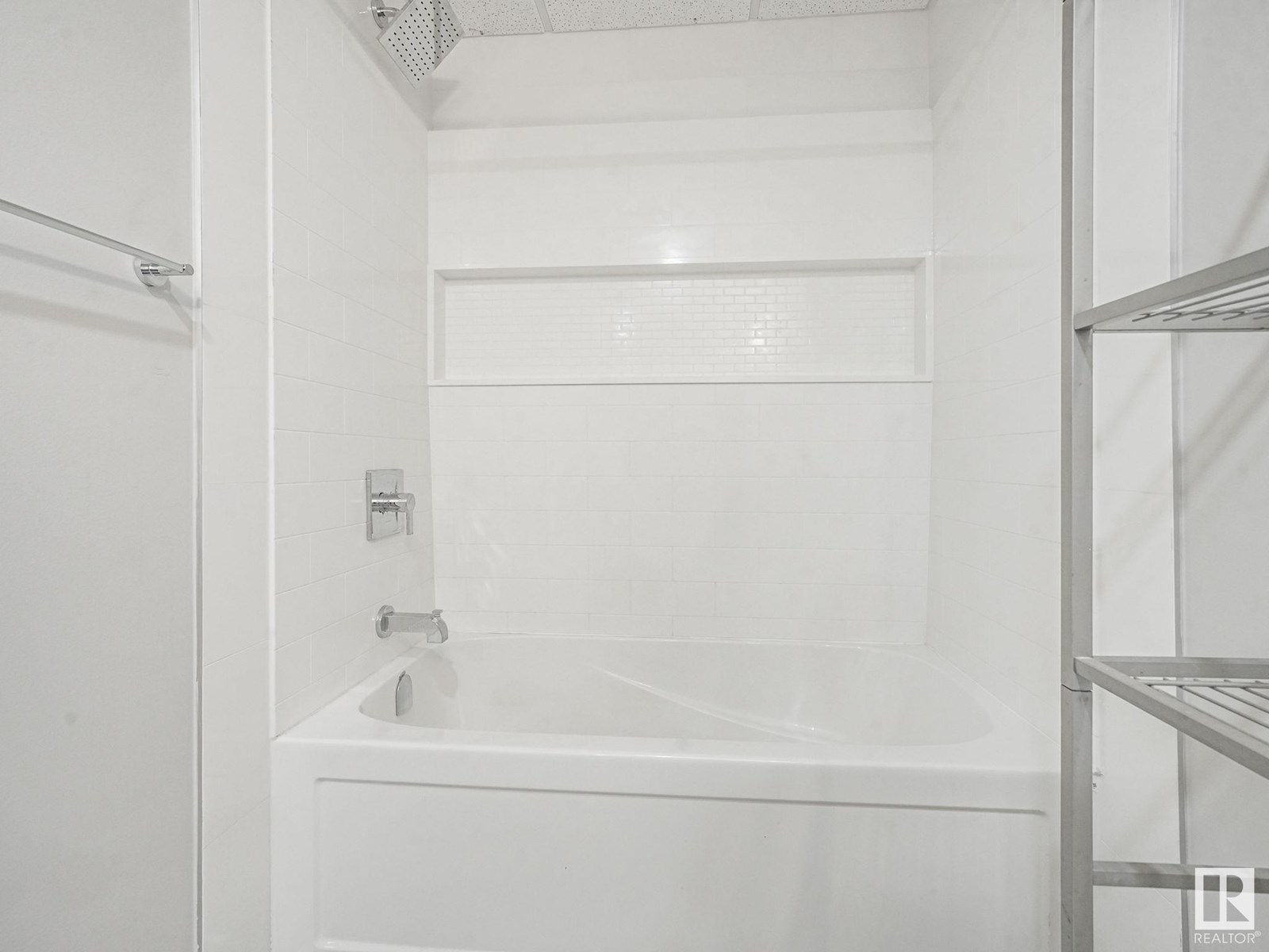 Photo 68 of 4879 Kinney Rd Sw, Edmonton AB
