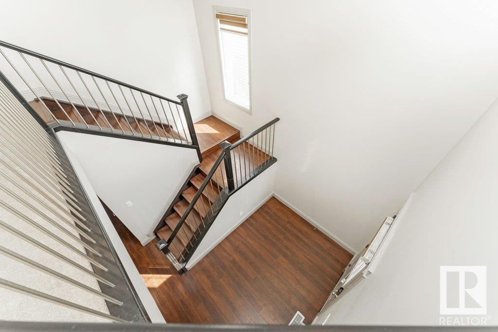 Photo 22 of 6116 10 Av Sw, Edmonton AB