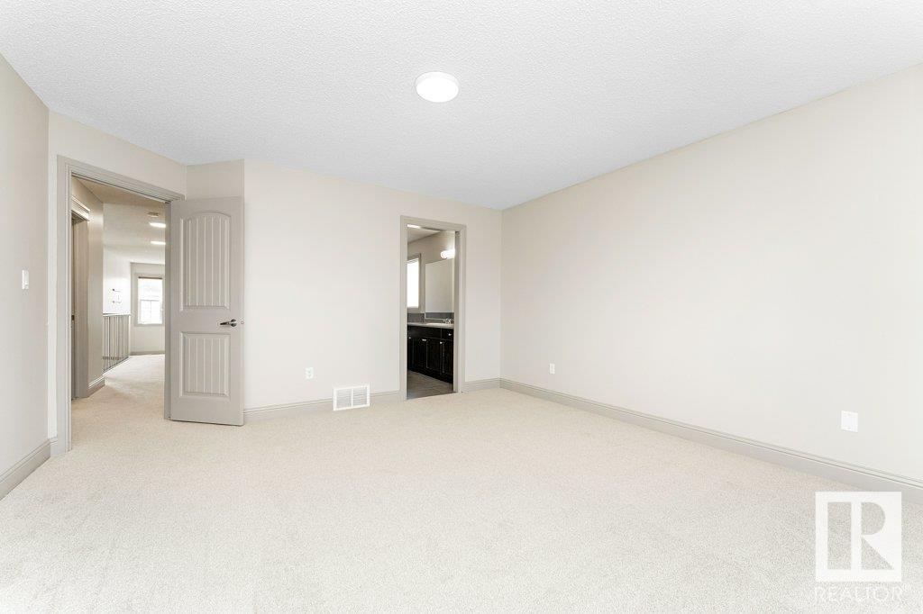 Photo 31 of 6116 10 Av Sw, Edmonton AB