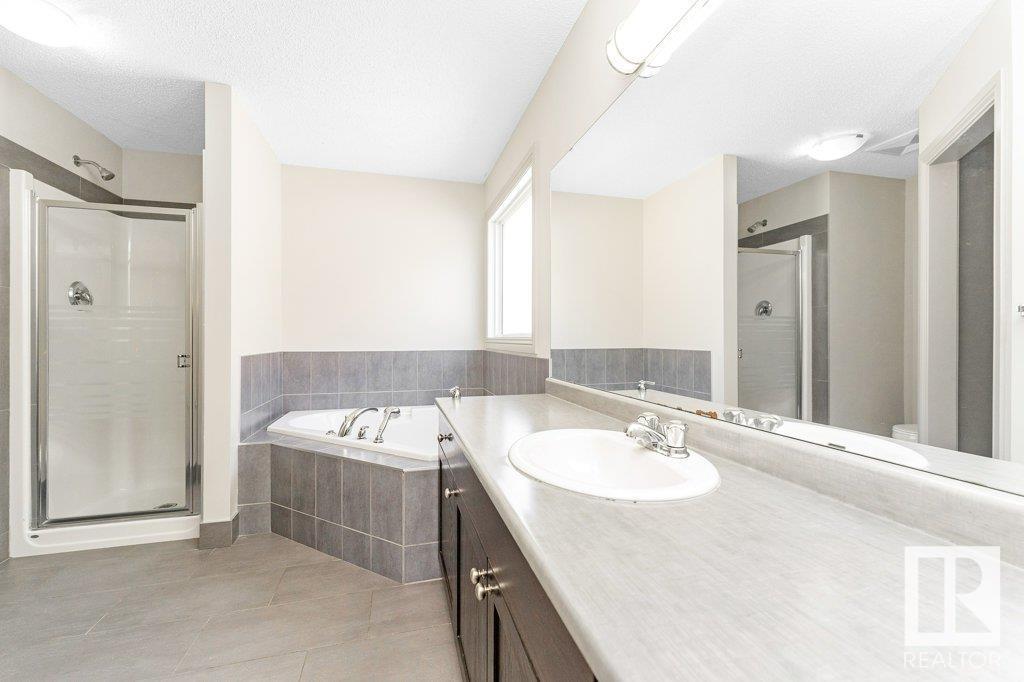Photo 32 of 6116 10 Av Sw, Edmonton AB