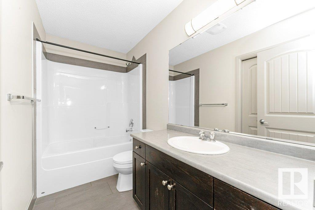 Photo 39 of 6116 10 Av Sw, Edmonton AB