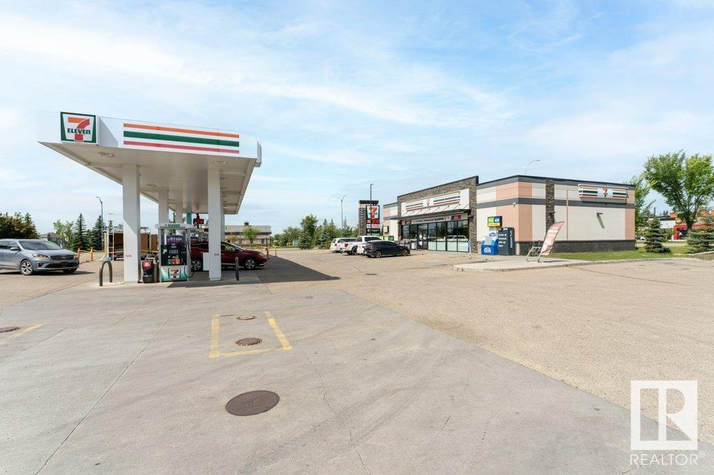 Photo 57 of 6116 10 Av Sw, Edmonton AB