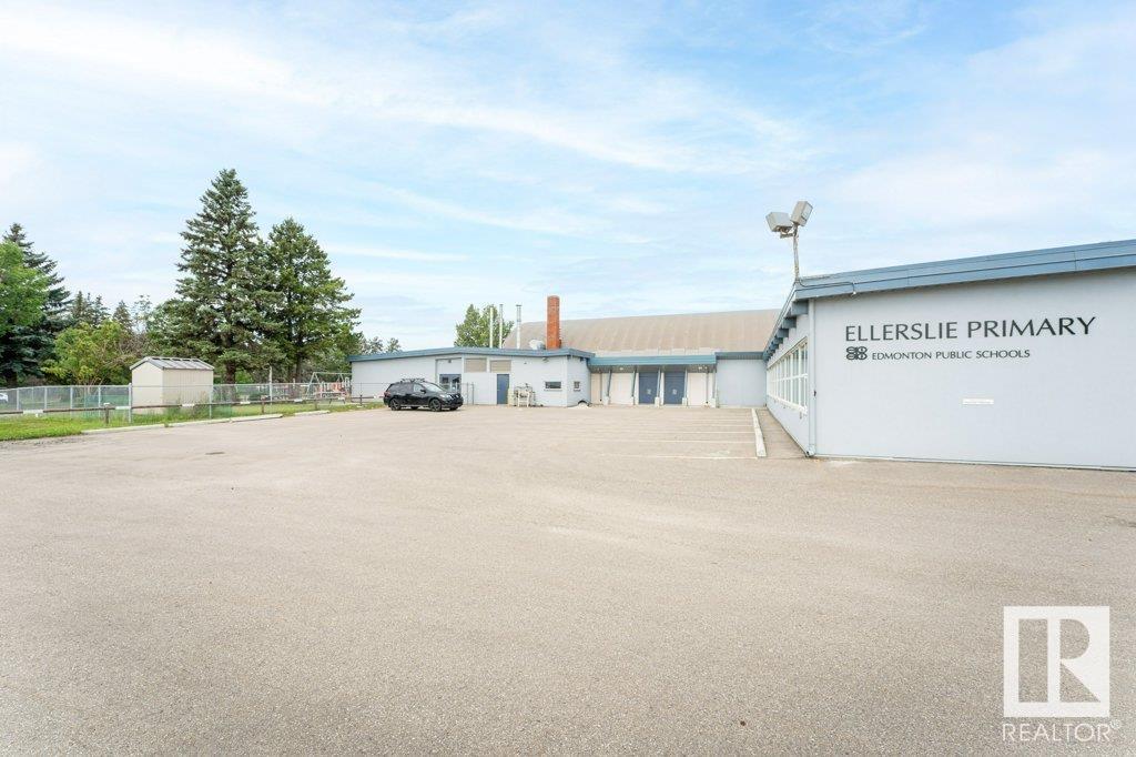 Photo 58 of 6116 10 Av Sw, Edmonton AB