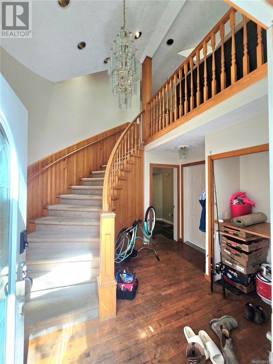 1294 Lynn Rd, Tofino