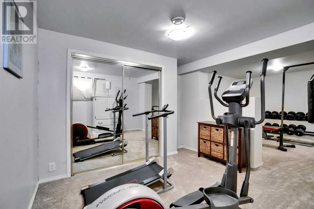 Single Family House Bi-level for Sale in  Rundleson Way NE Rundle Calgary 